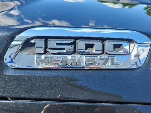 Used 2021 RAM 1500 Laramie AWD/4WD image 6