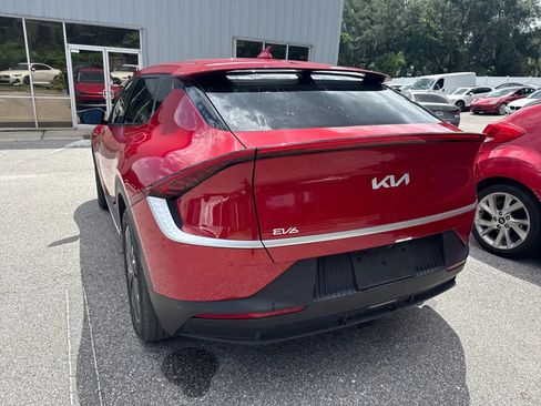 Used 2024 Kia EV6 Light AWD/4WD image 10