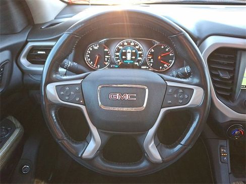 Certified 2019 GMC Acadia Denali w/ Technology Package image 11