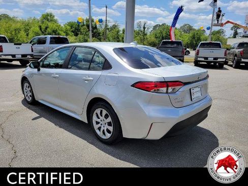 Used 2024 Toyota Corolla LE FWD image 4