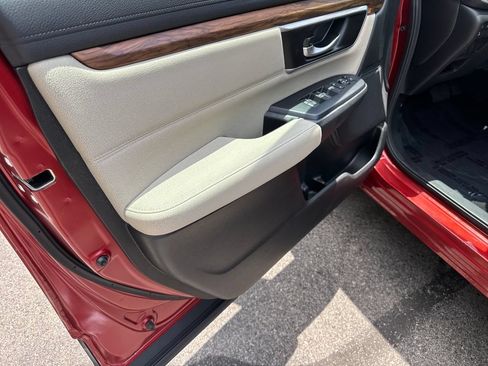 Used 2018 Honda CR-V EX image 10