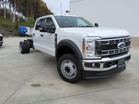 New 2026 Ford F450 XL w/ XL Chrome Package RWD image 4