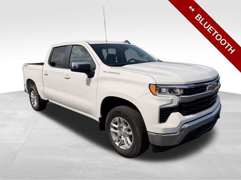 Used 2024 Chevrolet Silverado 1500 LT AWD/4WD image 11