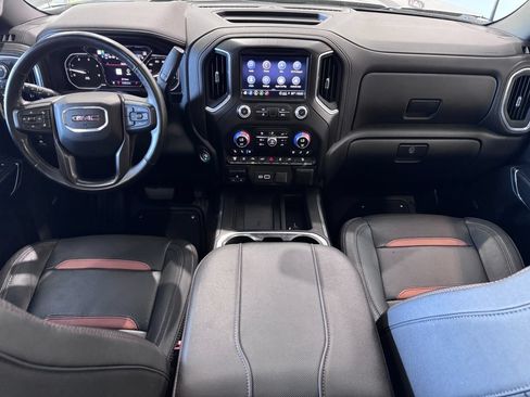 Used 2023 GMC Sierra 2500 AT4 w/ AT4 Premium Plus Package AWD/4WD image 12