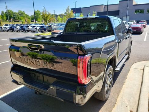 Used 2023 Toyota Tundra Platinum AWD/4WD image 4