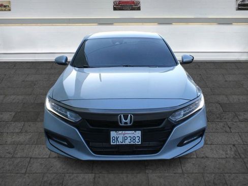 Used 2019 Honda Accord Sport image 2