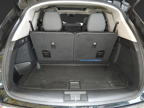 Used 2022 Acura MDX SH-AWD image 9