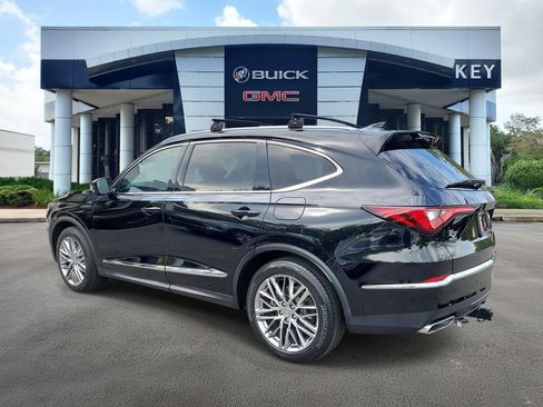 Used 2023 Acura MDX SH-AWD w/ Advance Package image 3