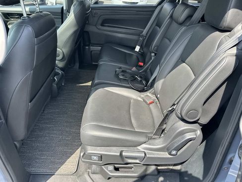 Used 2023 Honda Odyssey Touring image 12