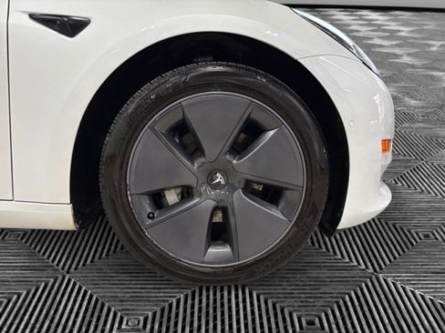 Used 2022 Tesla Model 3 Base image 30