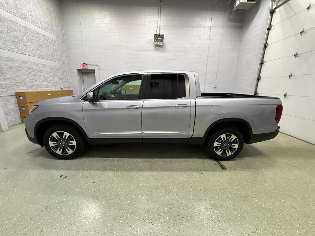 Used 2017 Honda Ridgeline RTL-T image 7