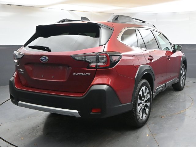 Used 2024 Subaru Outback Limited AWD/4WD image 5