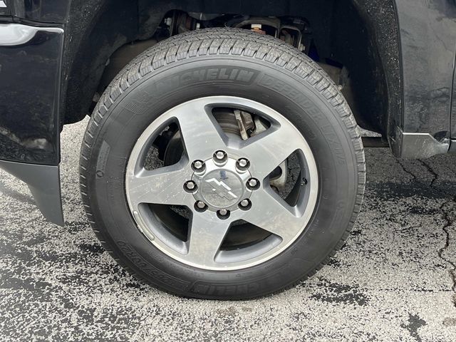 Used 2018 Chevrolet Silverado 2500 LTZ w/ Duramax Plus Package AWD/4WD image 9