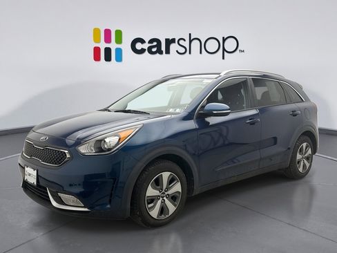 Used 2017 Kia Niro EX image 1