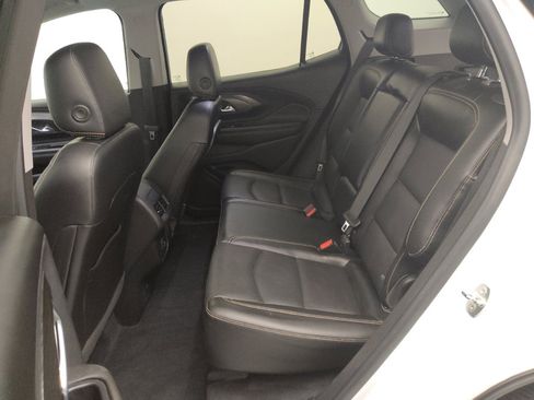 Used 2021 GMC Terrain SLT w/ Infotainment Package II image 18