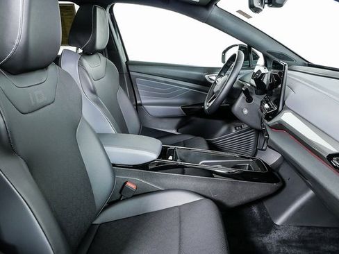 Certified 2023 Volkswagen ID.4 Pro S Plus image 20