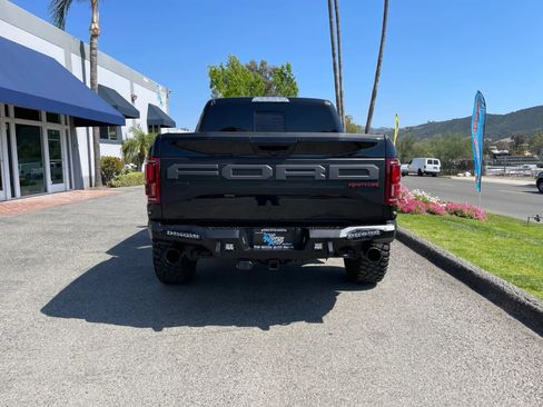 Used 2020 Ford F150 Raptor w/ Equipment Group 802A Luxury AWD/4WD image 6