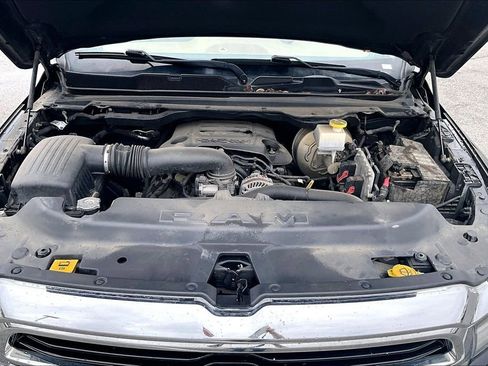 Used 2019 RAM 1500 Big Horn AWD/4WD image 11