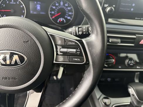 Used 2021 Kia Seltos S FWD image 13