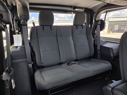 Used 2026 Jeep Wrangler Sport AWD/4WD image 19