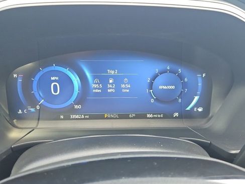 Used 2022 Ford Escape SEL w/ Technology Package image 8