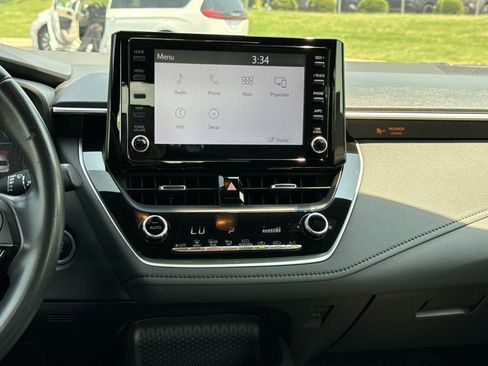 Used 2022 Toyota Corolla SE FWD image 30