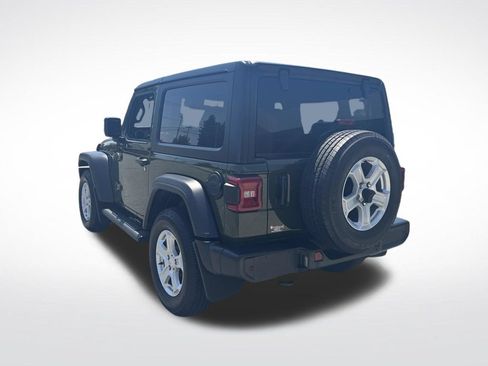 Used 2023 Jeep Wrangler Sport AWD/4WD image 5