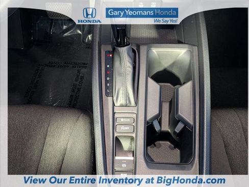Certified 2025 Honda Accord LX image 22