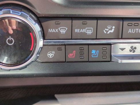 Used 2024 Ford F350 Platinum image 23