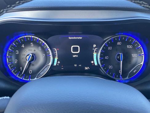 New 2026 Chrysler Pacifica Limited image 29