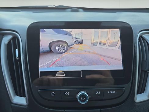 Used 2024 Chevrolet Malibu LS FWD image 22