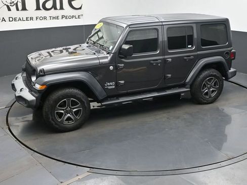 Used 2018 Jeep Wrangler Unlimited Sport S AWD/4WD image 57