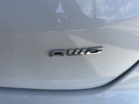 Certified 2024 Ford Edge SEL w/ Convenience Package AWD/4WD image 16