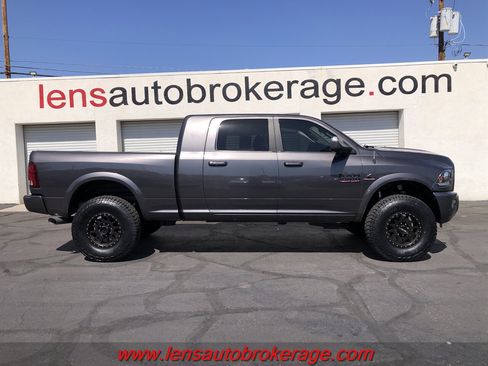 Used 2018 RAM 2500 Laramie w/ Sport Appearance Group AWD/4WD image 1