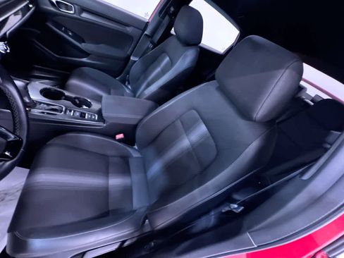 Used 2025 Honda Civic Sport image 14