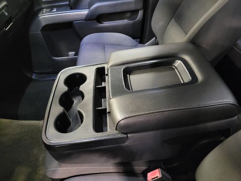 Used 2018 Chevrolet Silverado 1500 LT w/ All Star Edition RWD image 26