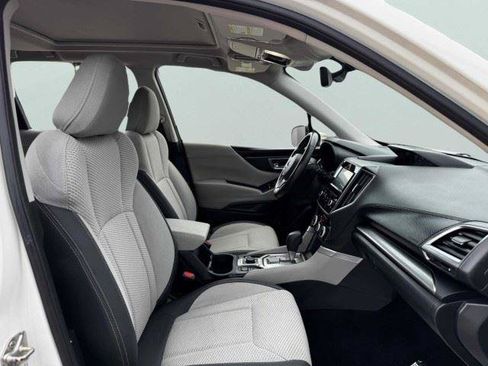 Used 2020 Subaru Forester Premium AWD/4WD image 48