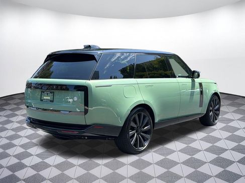 New 2026 Land Rover Range Rover SV AWD/4WD image 10