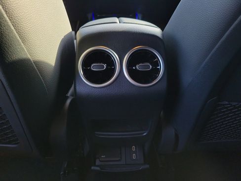 Certified 2025 Mercedes-Benz GLA 250 image 14