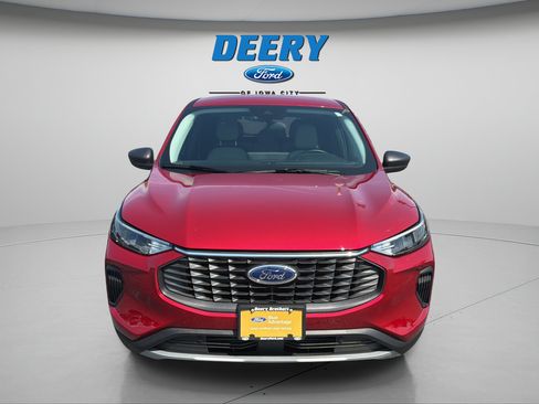 Certified 2025 Ford Escape Active w/ Tech Pack #1 AWD/4WD image 17