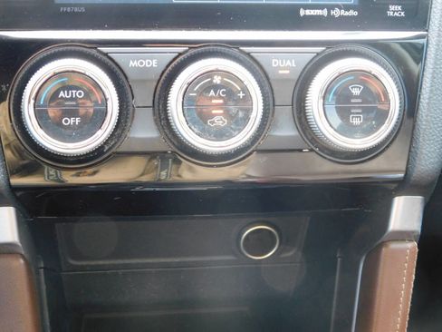 Used 2017 Subaru Forester 2.5i Touring image 15