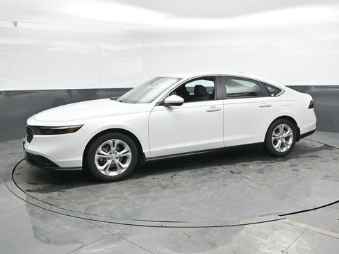 Used 2024 Honda Accord LX image 7