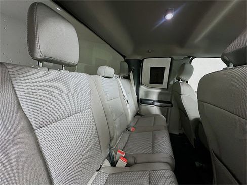 Used 2019 Ford F250 XLT w/ XLT Value Package image 25