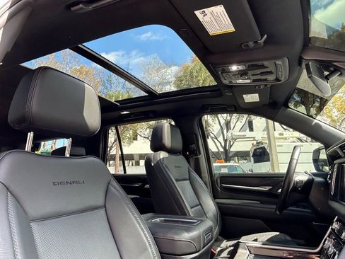 Used 2022 GMC Yukon Denali image 45