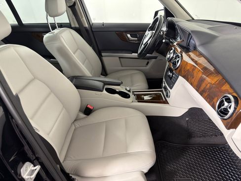 Used 2015 Mercedes-Benz GLK 250 BlueTEC 4MATIC image 22