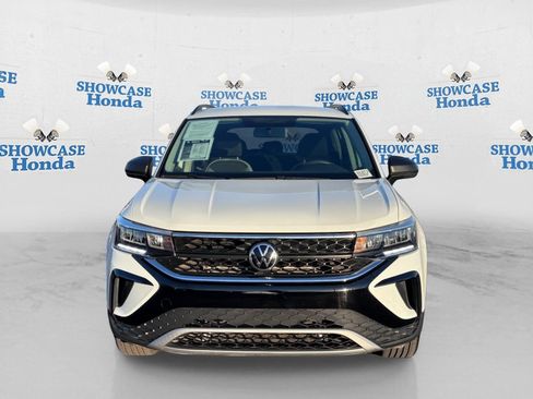 Used 2022 Volkswagen Taos S FWD image 6