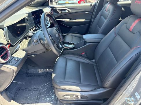 Used 2026 Chevrolet Trax RS image 21