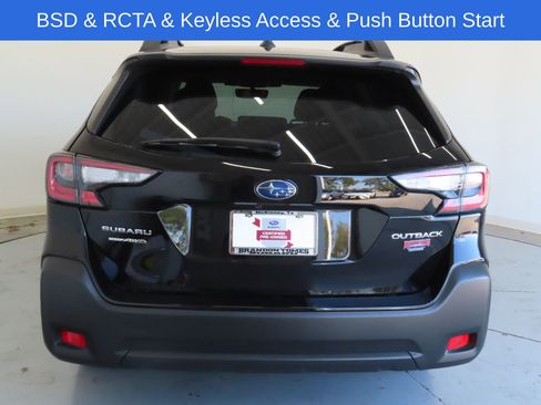 Certified 2025 Subaru Outback Premium image 6
