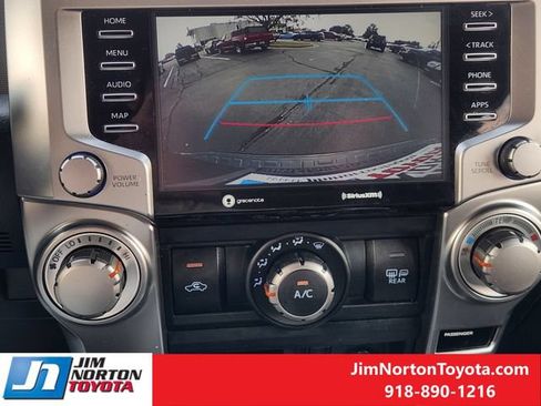 Used 2024 Toyota 4Runner SR5 AWD/4WD image 19