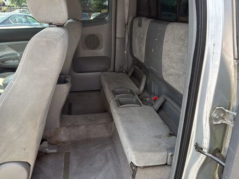 Used 2006 Toyota Tacoma 4x4 Access Cab V6 image 13